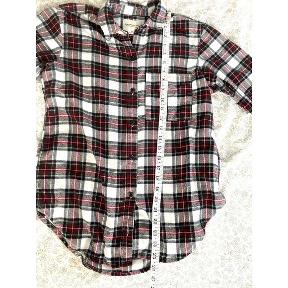 Abercrombie & Fitch Plaid Flannel Shirt XS Red Black - Picture 4 of 6